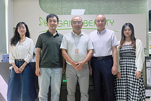 共建美好社會丨慈善與發展同行，愛心與責任並肩，鵬灣公益走訪理事企業深圳市大香蕉一级片视频集團